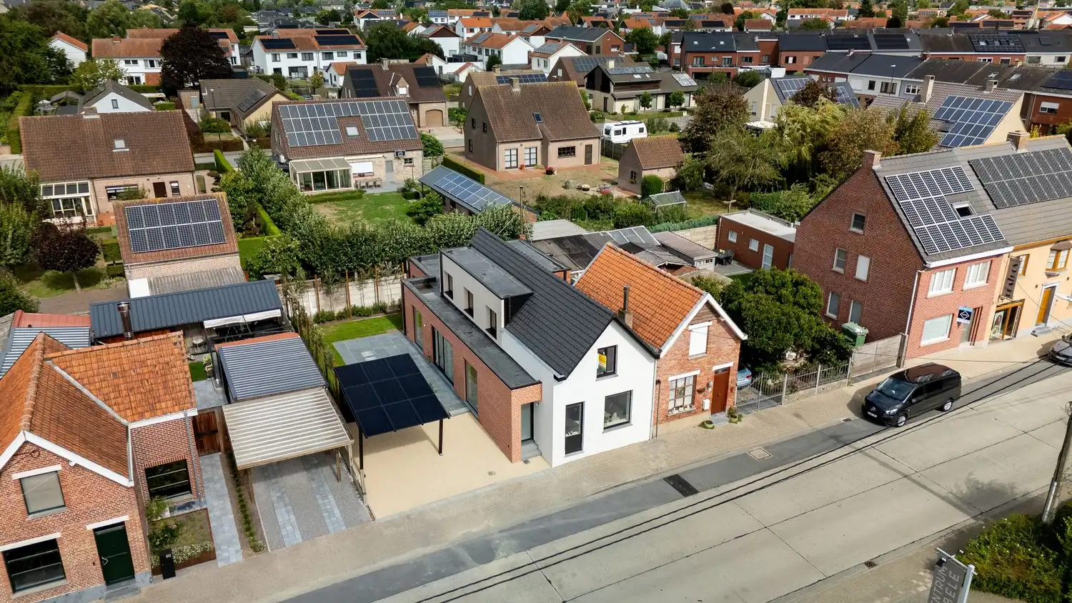 Exclusieve, energiezuinige woning met 3 slpks., 2 badks. + tuin foto 17