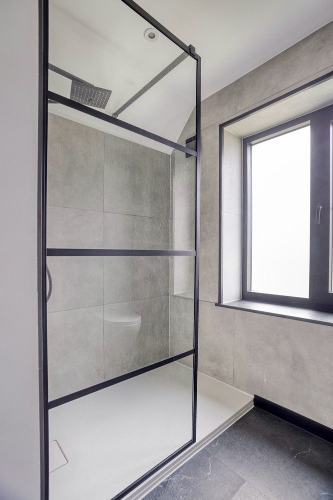 Volledig gerenoveerde woning met 5 slaapkamers en bijgebouw met diverse mogelijkheden foto 22