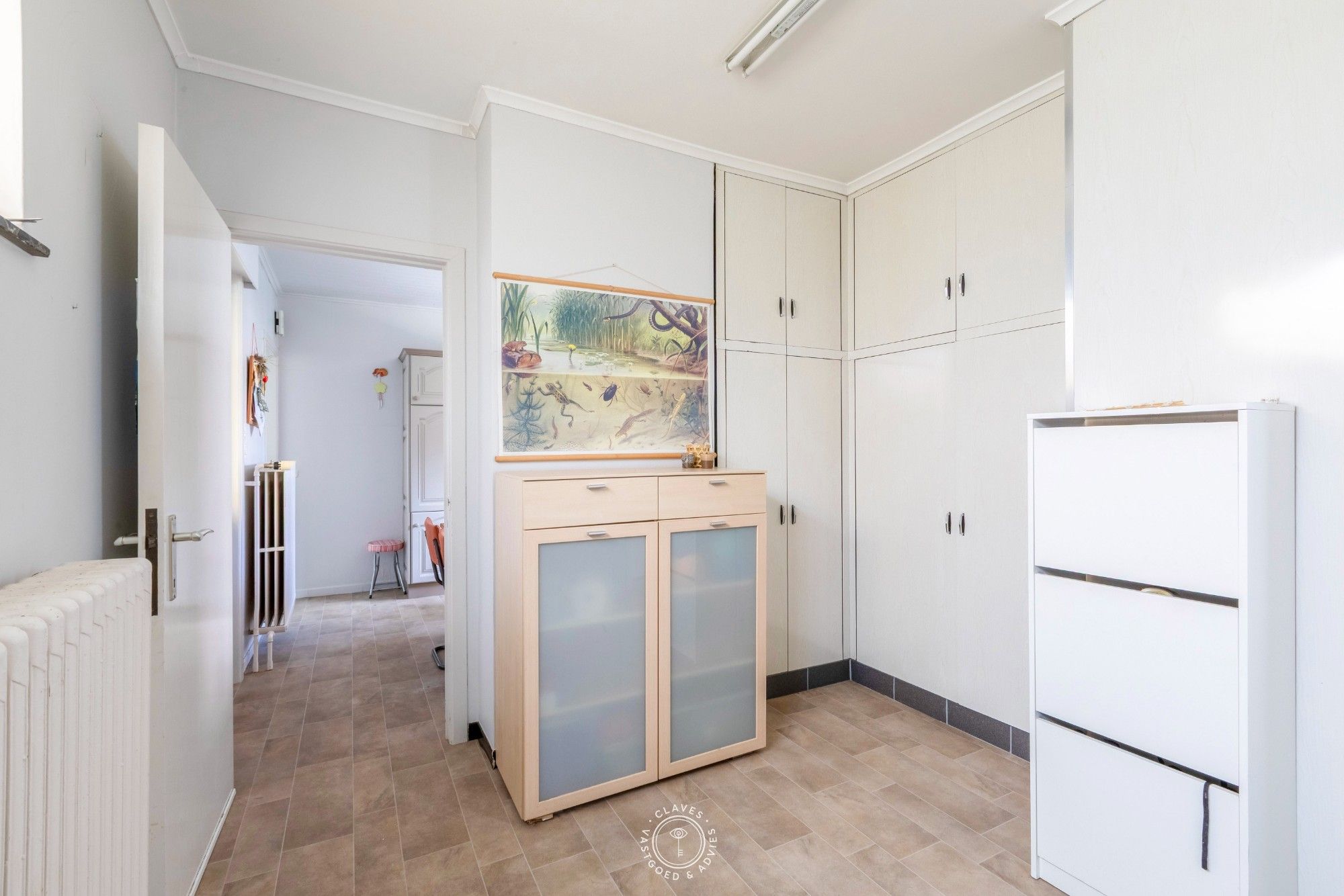 Uiterst verzorgde bungalow met garage op een uitmuntende locatie foto 13