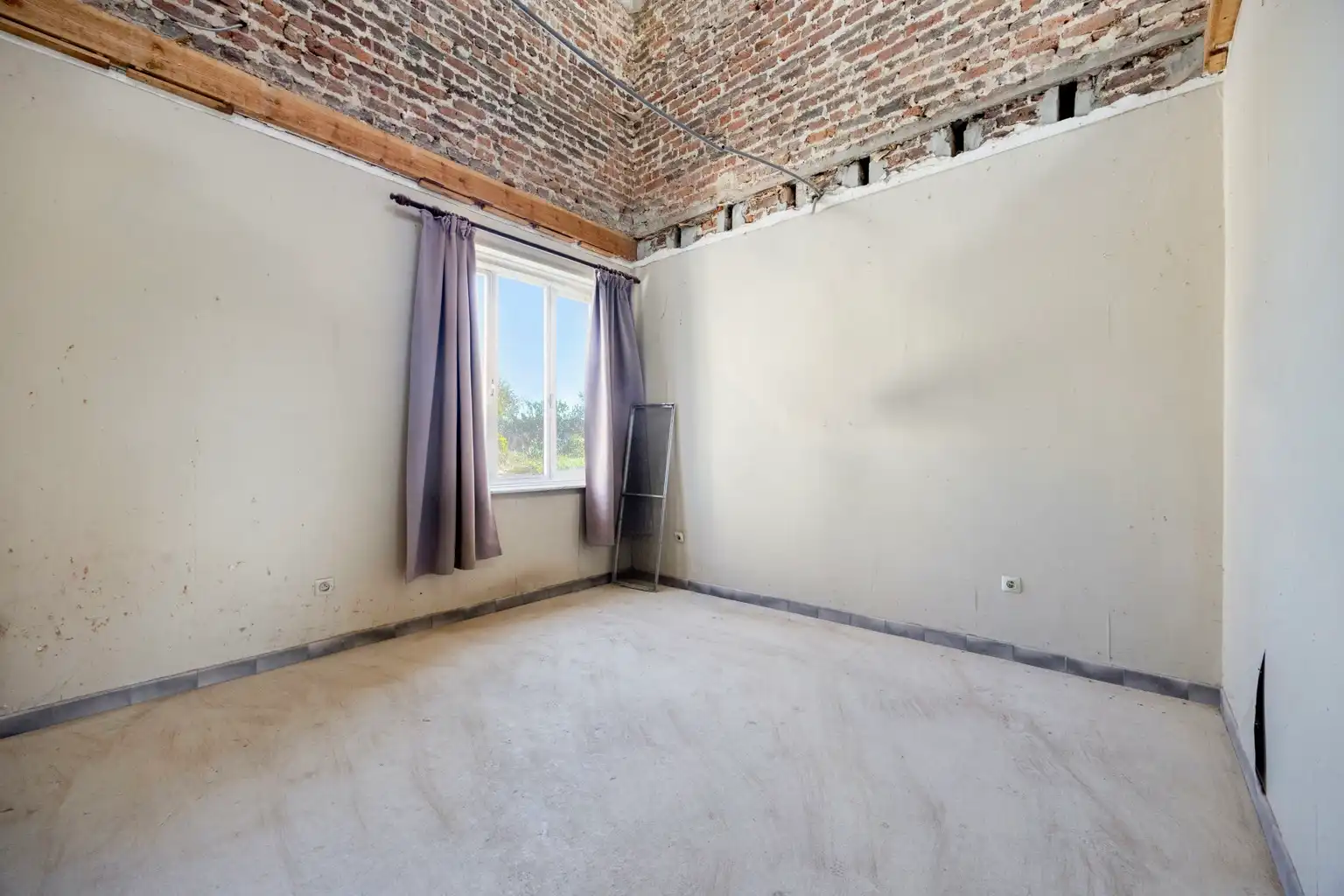 VERDER TE RENOVEREN WONING MET TUIN IN TIENEN foto 8