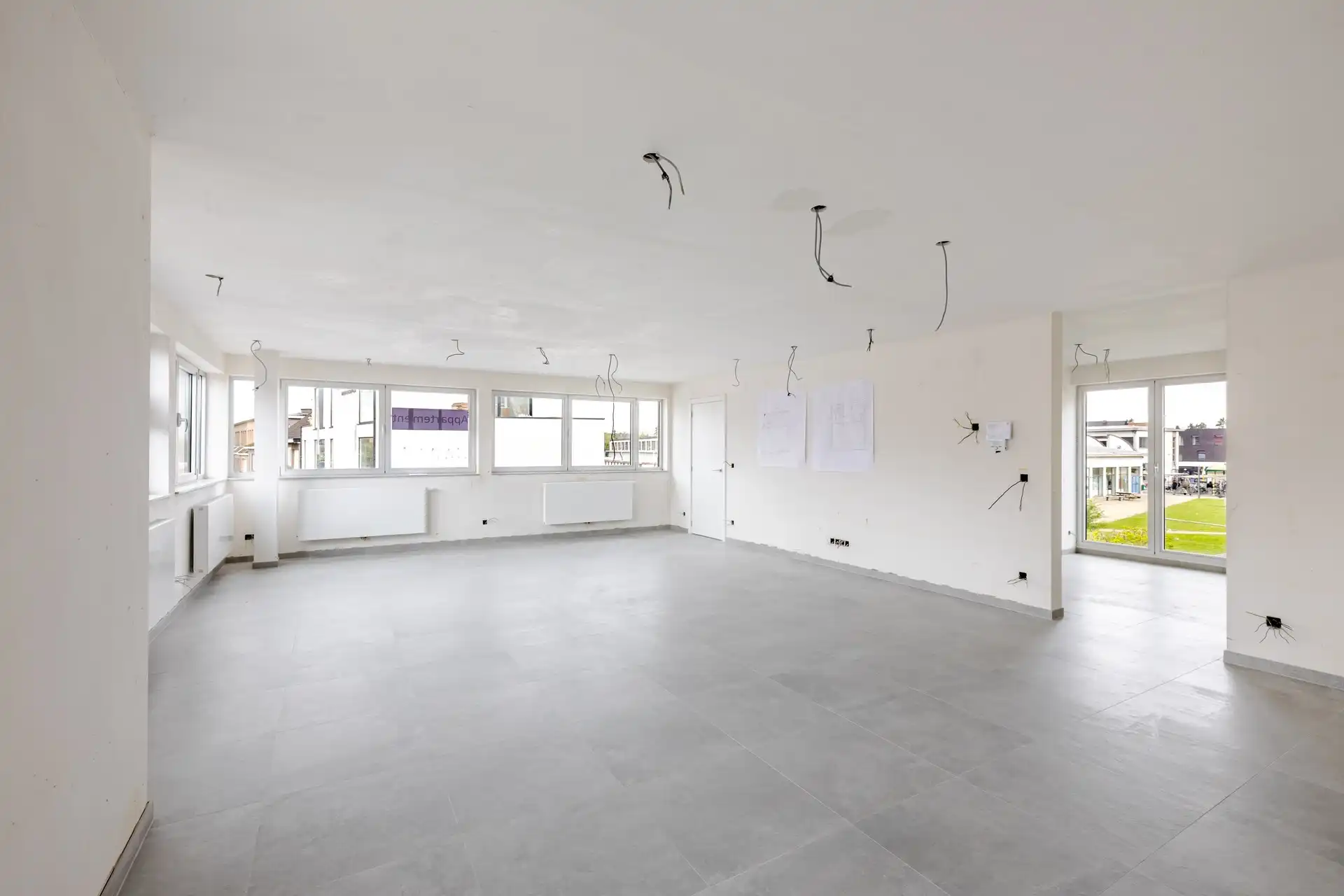 Ruim en lichtrijk, af te werken appartement van 173 m² foto 8