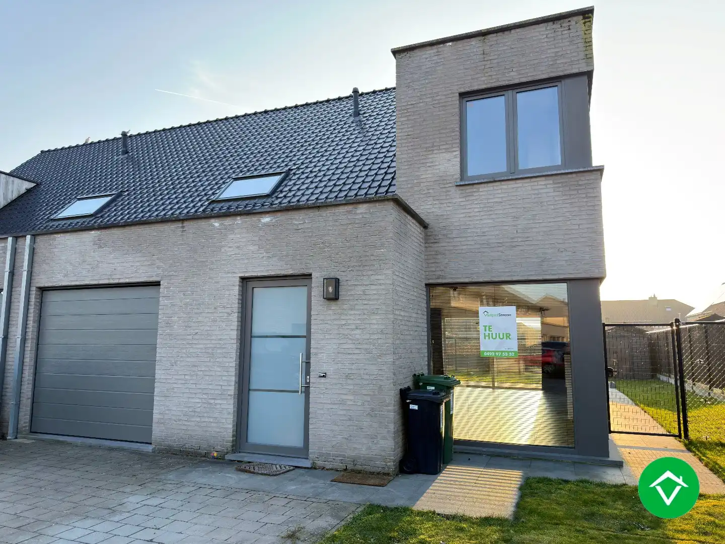 Woning met 3 slaapkamers en tuin te Beerst foto {{pictureIndex}}