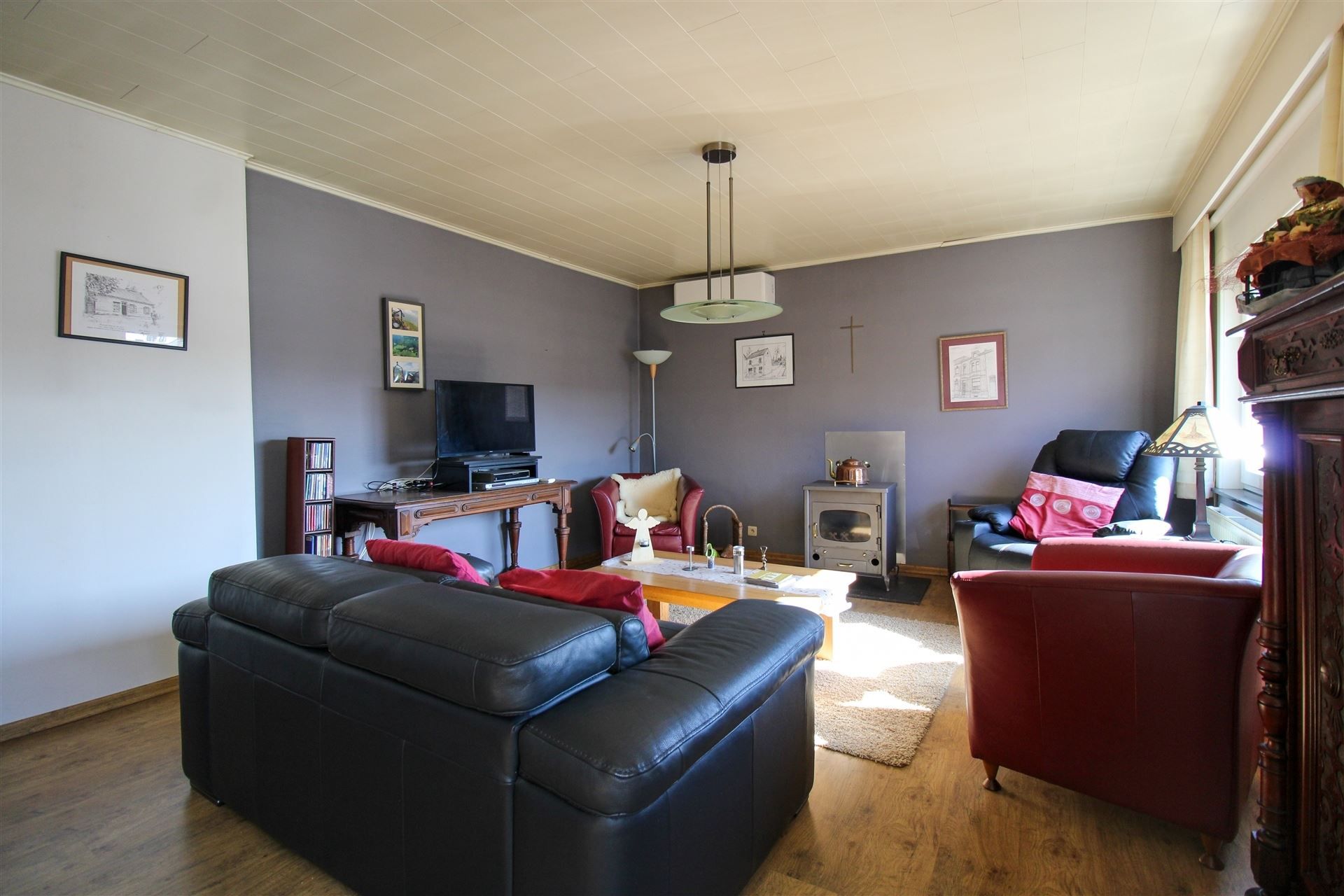 Uniek pand bestaande uit hoofdwoning en volwaardige bijbouw (momenteel verhuurd), elk met eigen busnummer, gelegen langs de Joseph Smeetslaan in Maasmechelen! foto 11