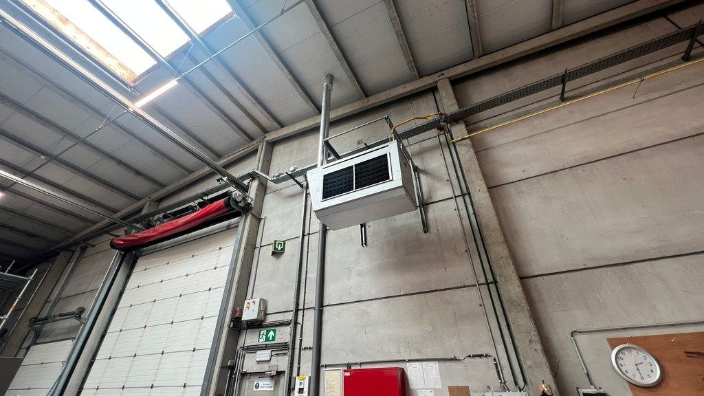 Loods met kantoren te huur in haven van Gent foto 8