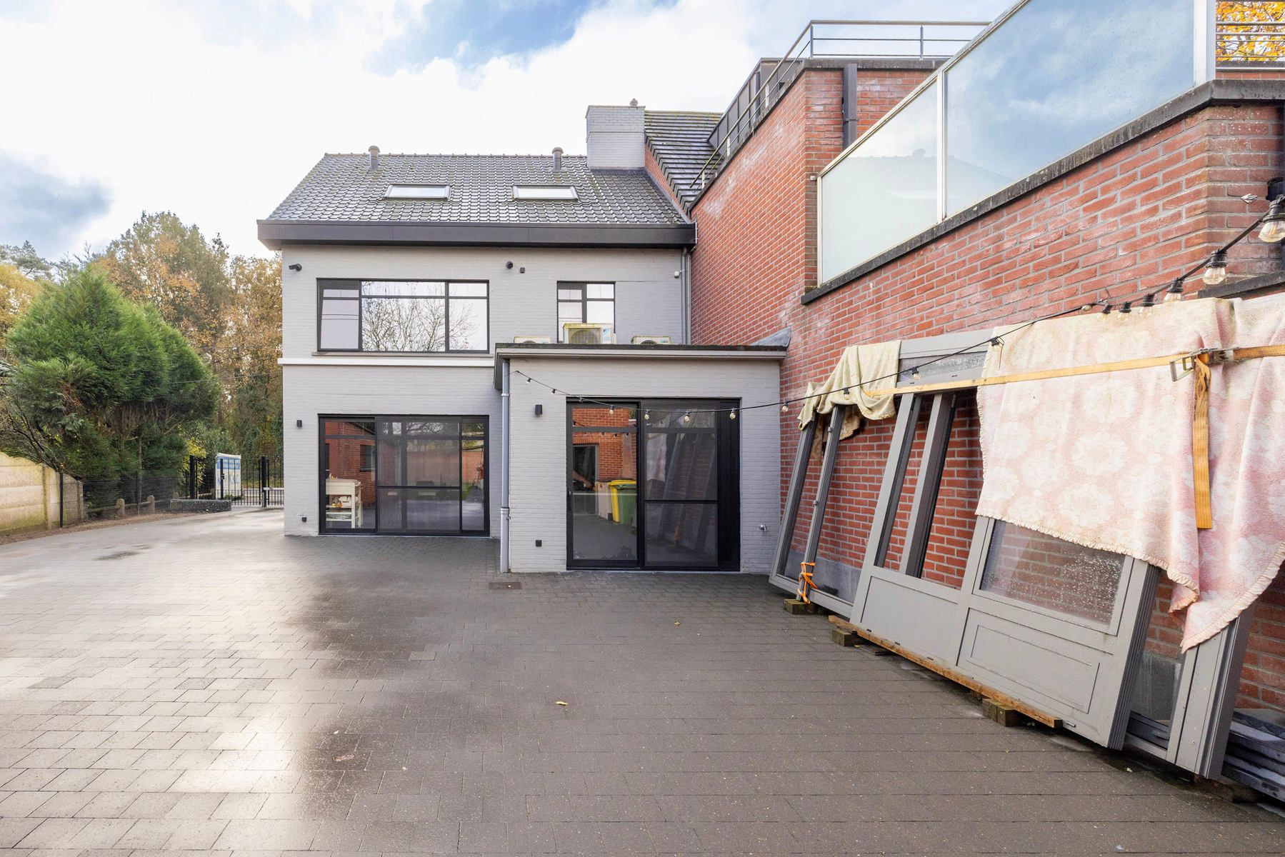 Instapklare woning met 3 slpk, 2 bdk + vergund bijgebouw foto 15