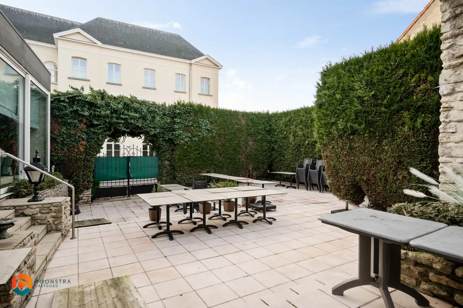 Handelspand met bovengelegen woonst op toplocatie te Erps-Kwerps foto 18