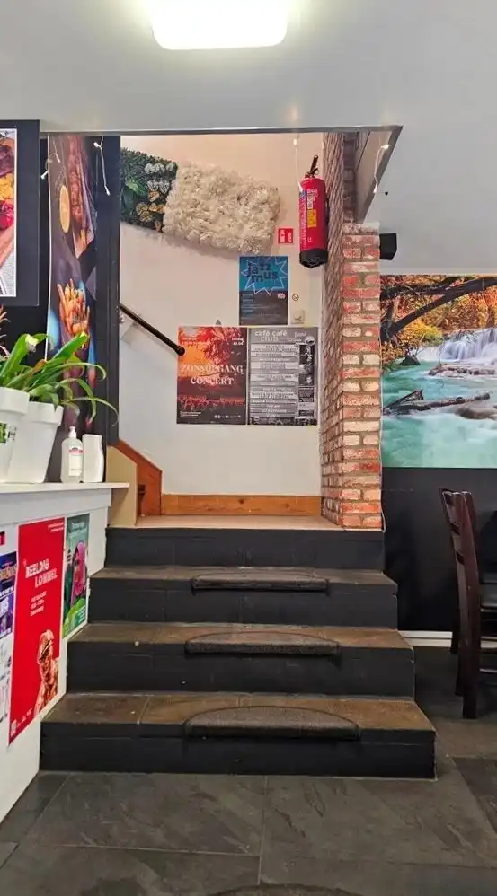 Te koop: Handelspand met topcommerciële ligging nabij Kolonel Dusartplein – Hasselt foto 8