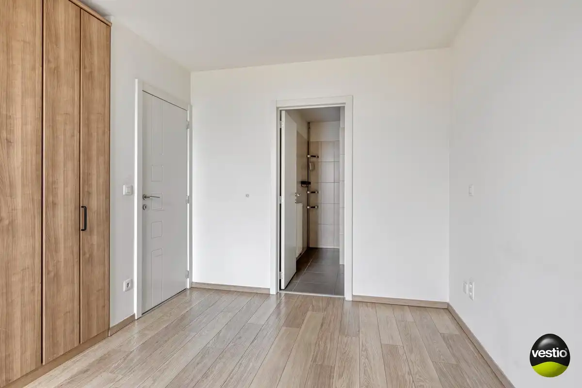 Instapklaar appartement met 2 slaapkamers en royale terrassen te Hoeselt foto 13