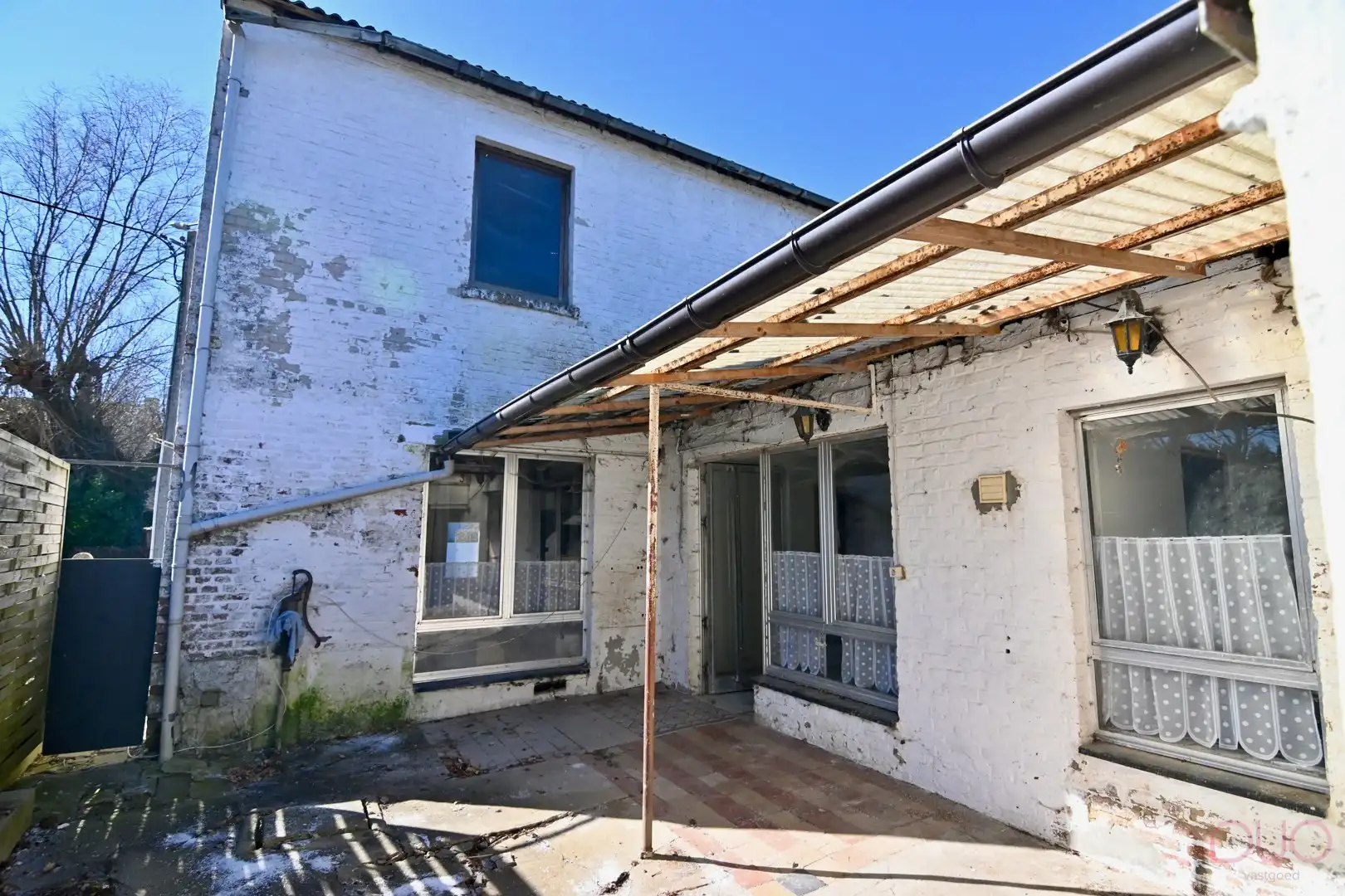 Ontdek deze landelijk gelegen woning met renovatiemogelijkheden in Waasmont foto 2