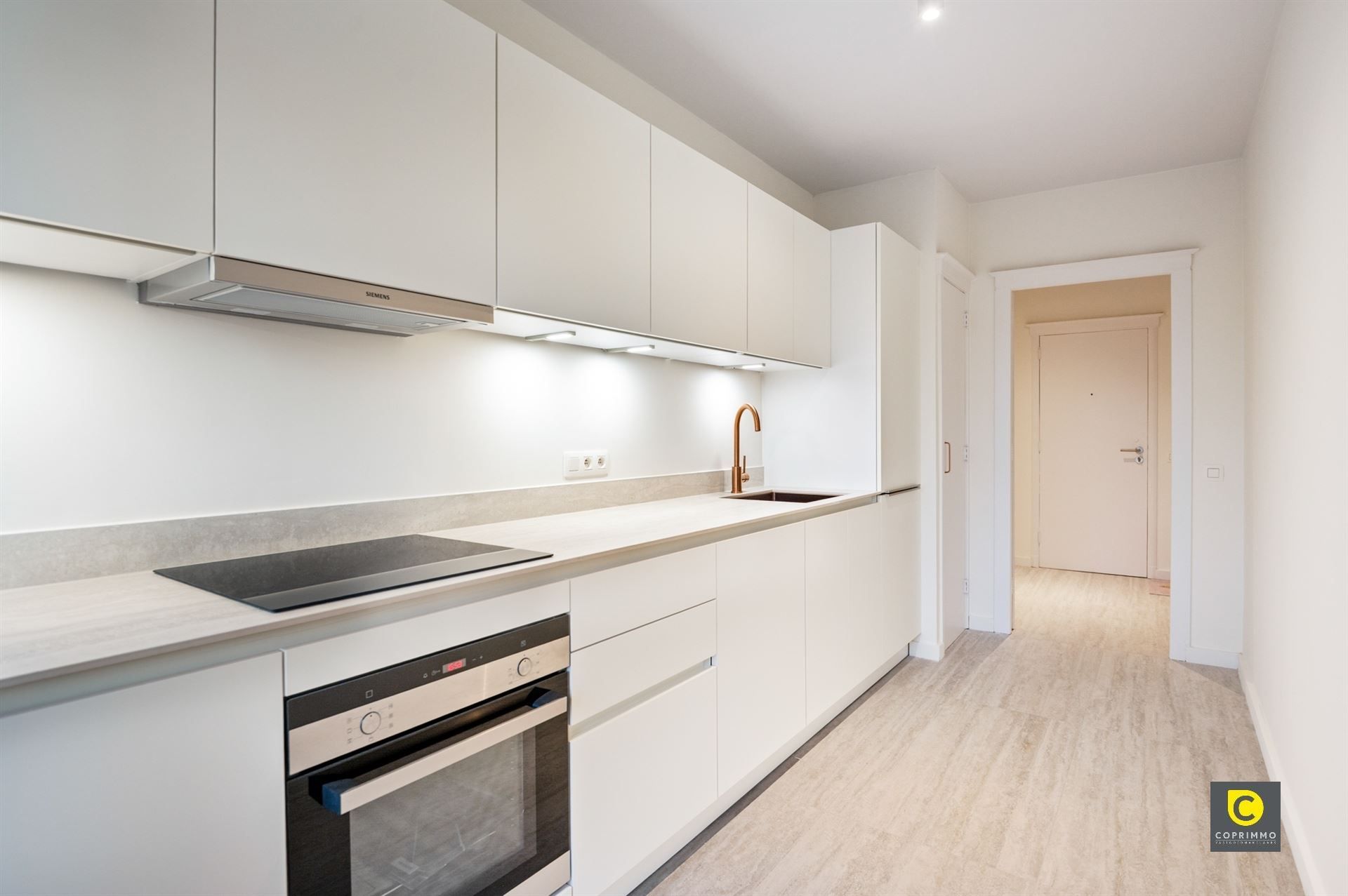 Mooi gerenoveerd 2 slpk app foto 4