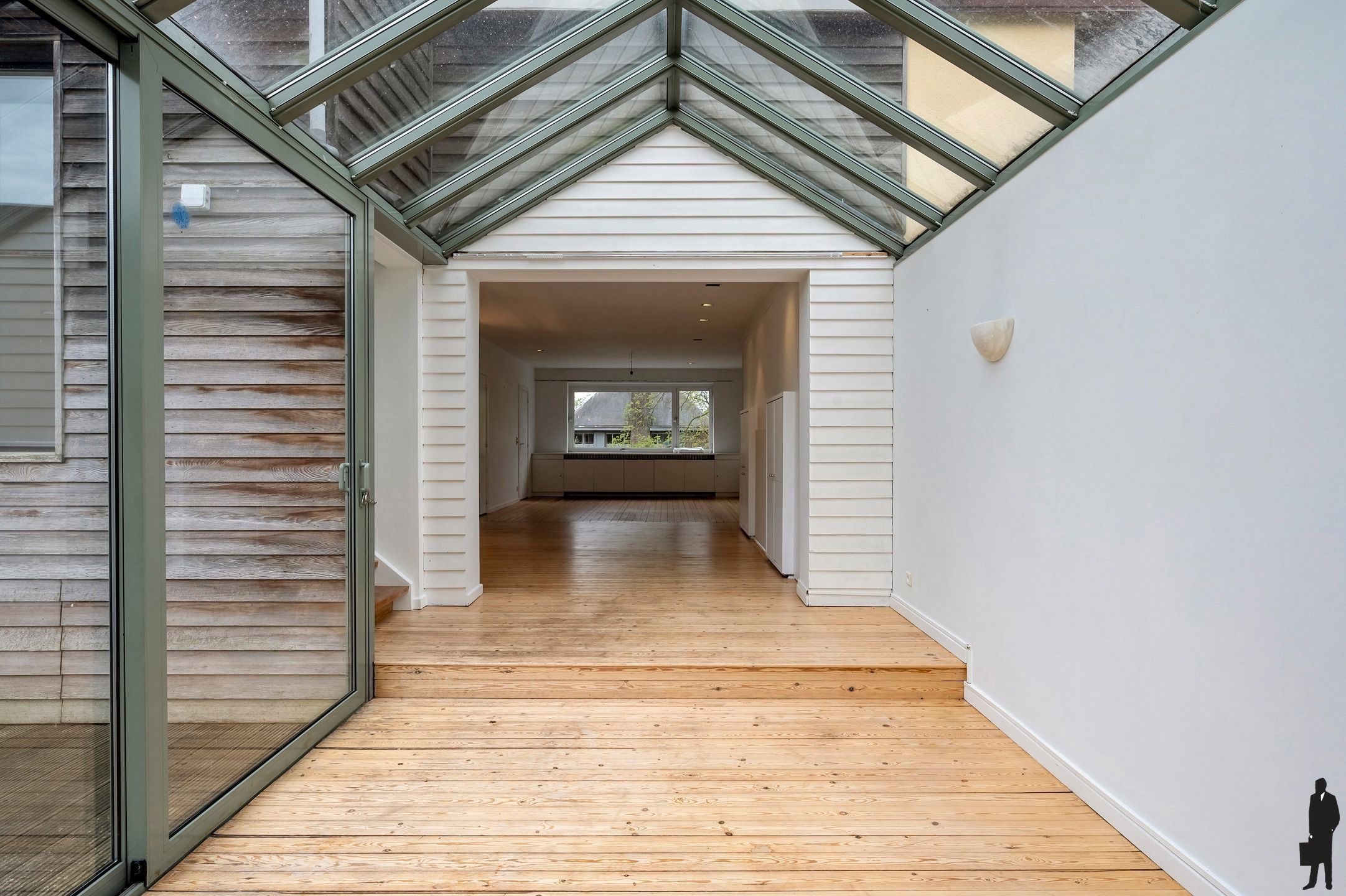 Wonen en werken: woning met praktijk, duplex en tuin! foto 19