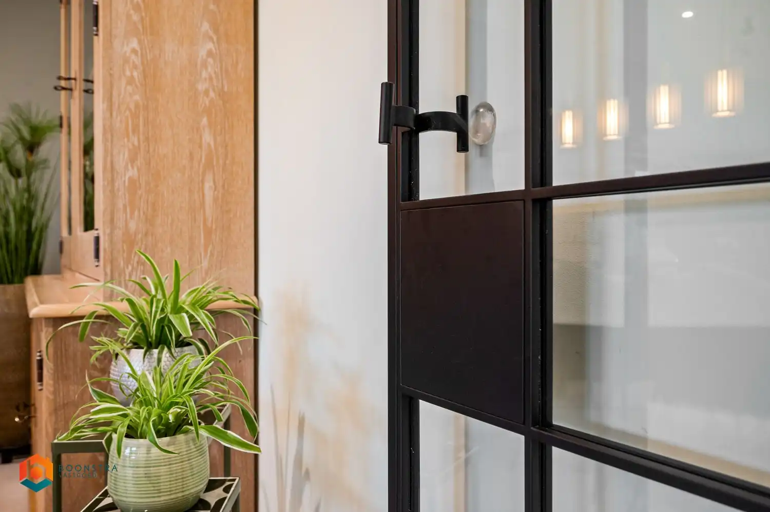 Ruim, energiezuinig gelijkvloers appartement met 2 slaapkamers en tuin foto 12