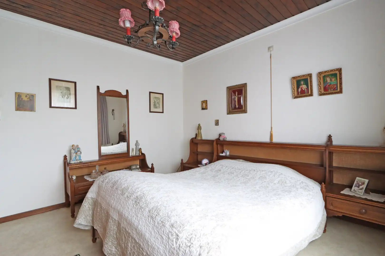 Verzorgde vrijstaande split-level woning foto 17