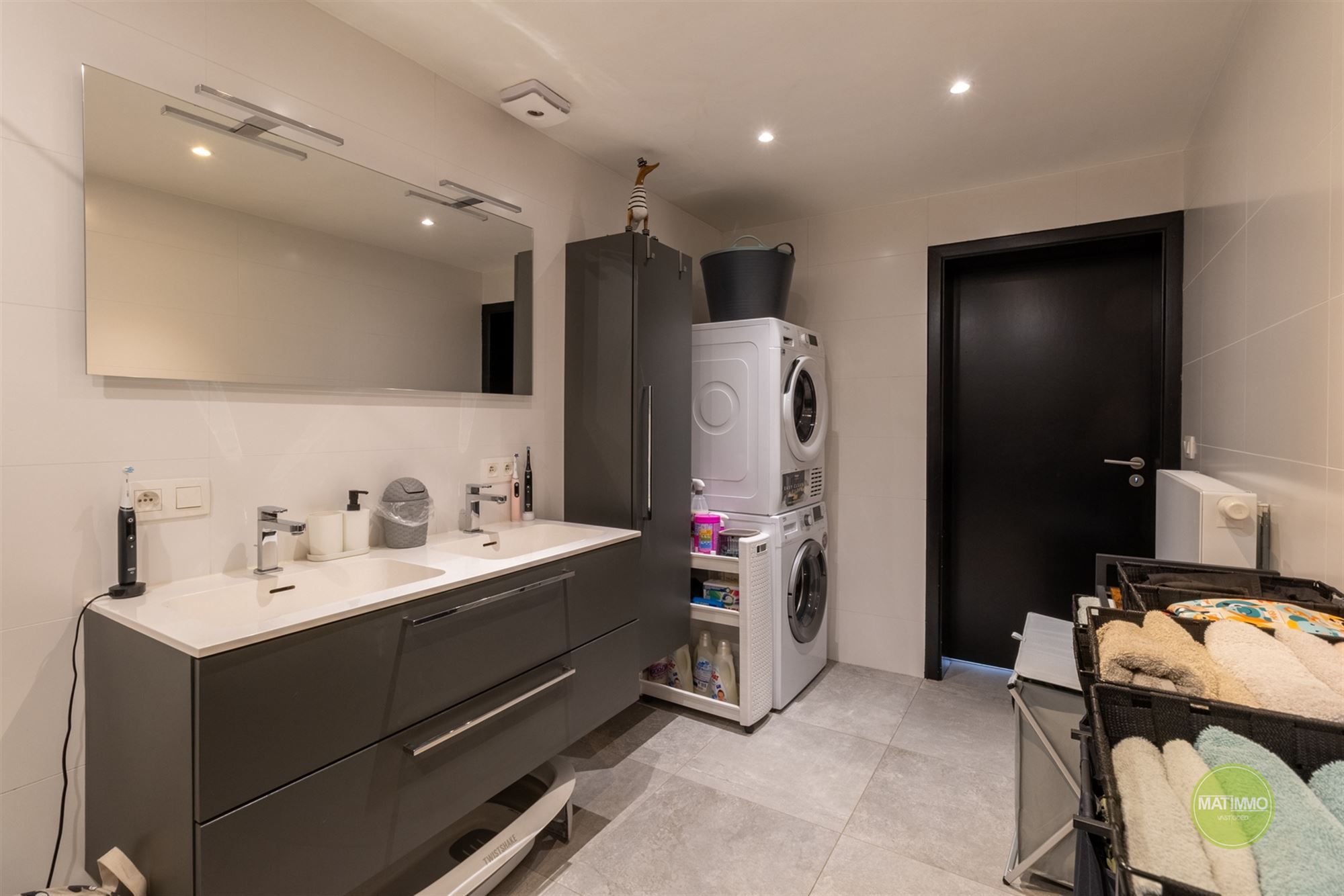 Charmante instapwoning nabij centrum Arendonk foto 13