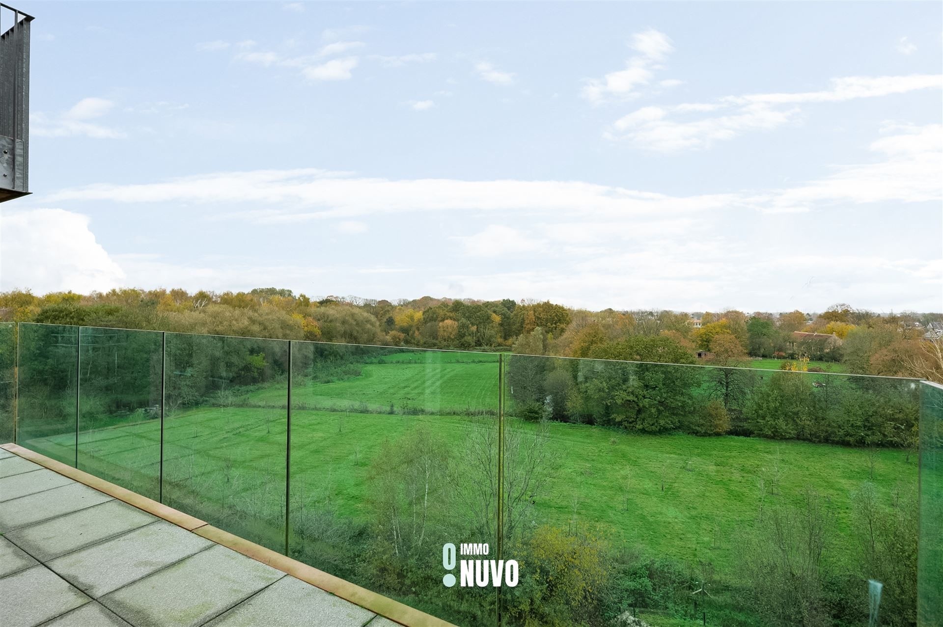 Duplexappartement met terras en parking, vlot bereikbaar foto 4