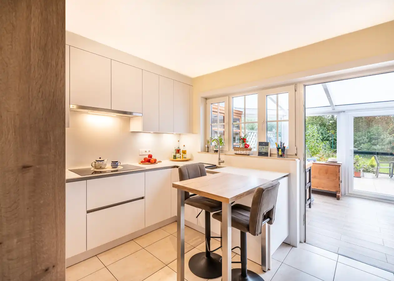 Instapklare halfopen woning met tuin en garage in Bredene foto 7