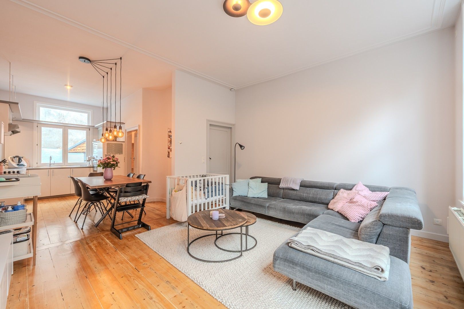 Charmante instapklare woning met zicht op het groen foto 2