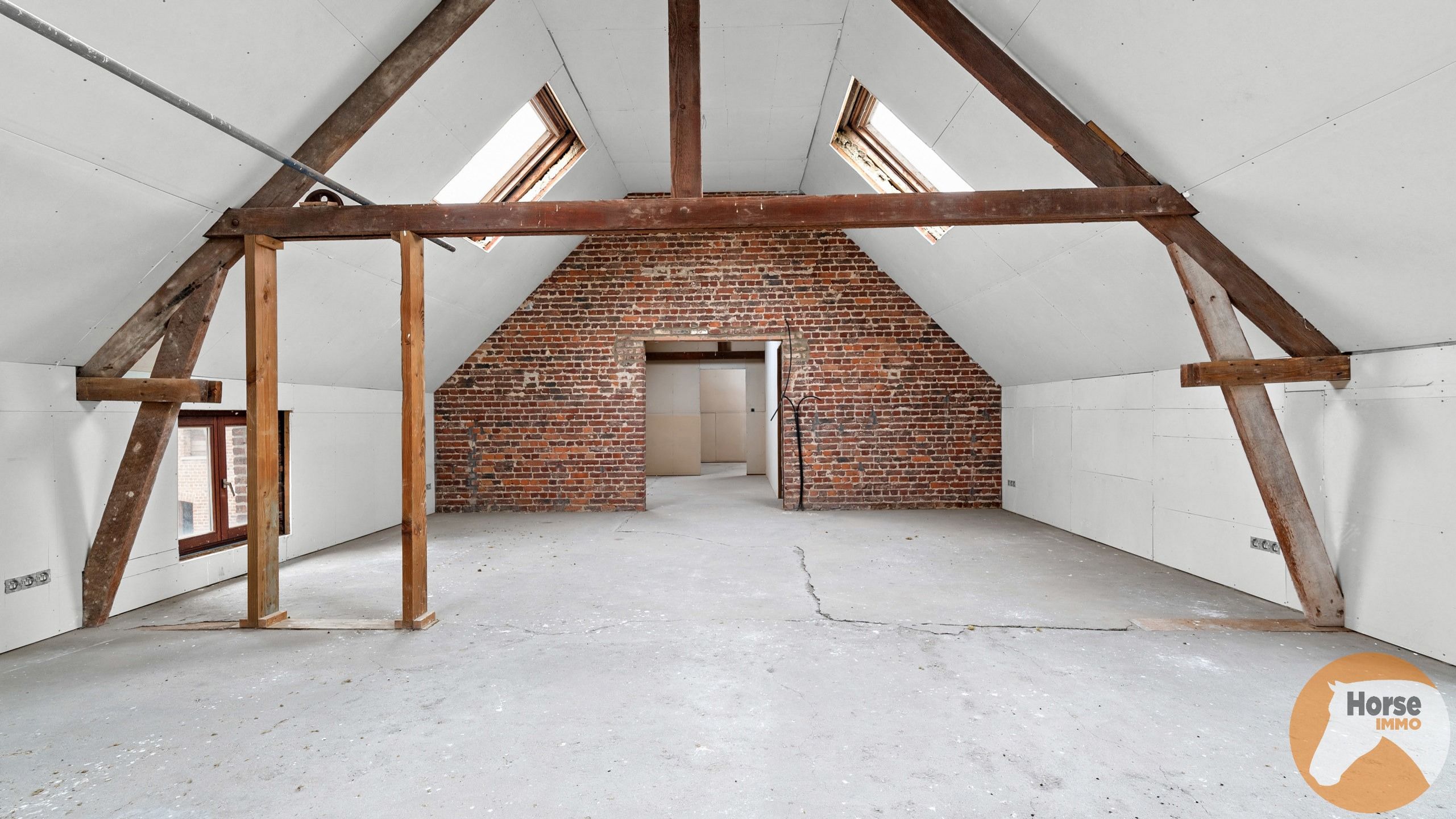 PAPIGNIES - Karaktervolle woning met stallingen op 1,6 ha foto 27