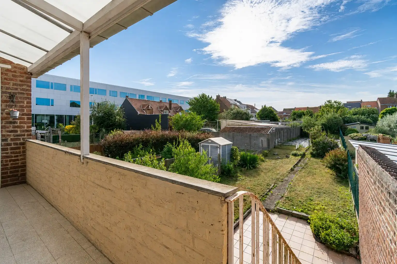 LICHTRIJKE WONING MET 3 SLAAPKAMERS, GARAGE & TUIN ! foto 12