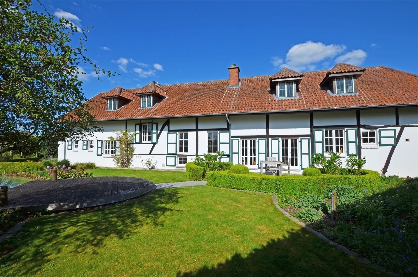 Landelijk gelegen vierkantshoeve op ±1.4Ha foto 29