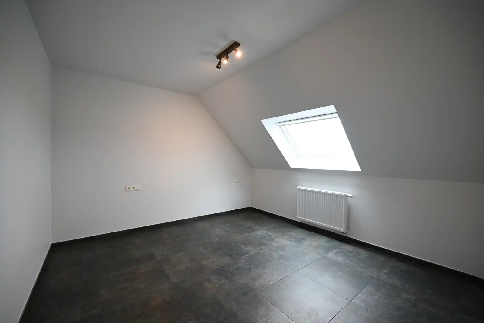 Prachtige nieuwbouwwoning met 3 slaapkamers en ruime garage! foto 23