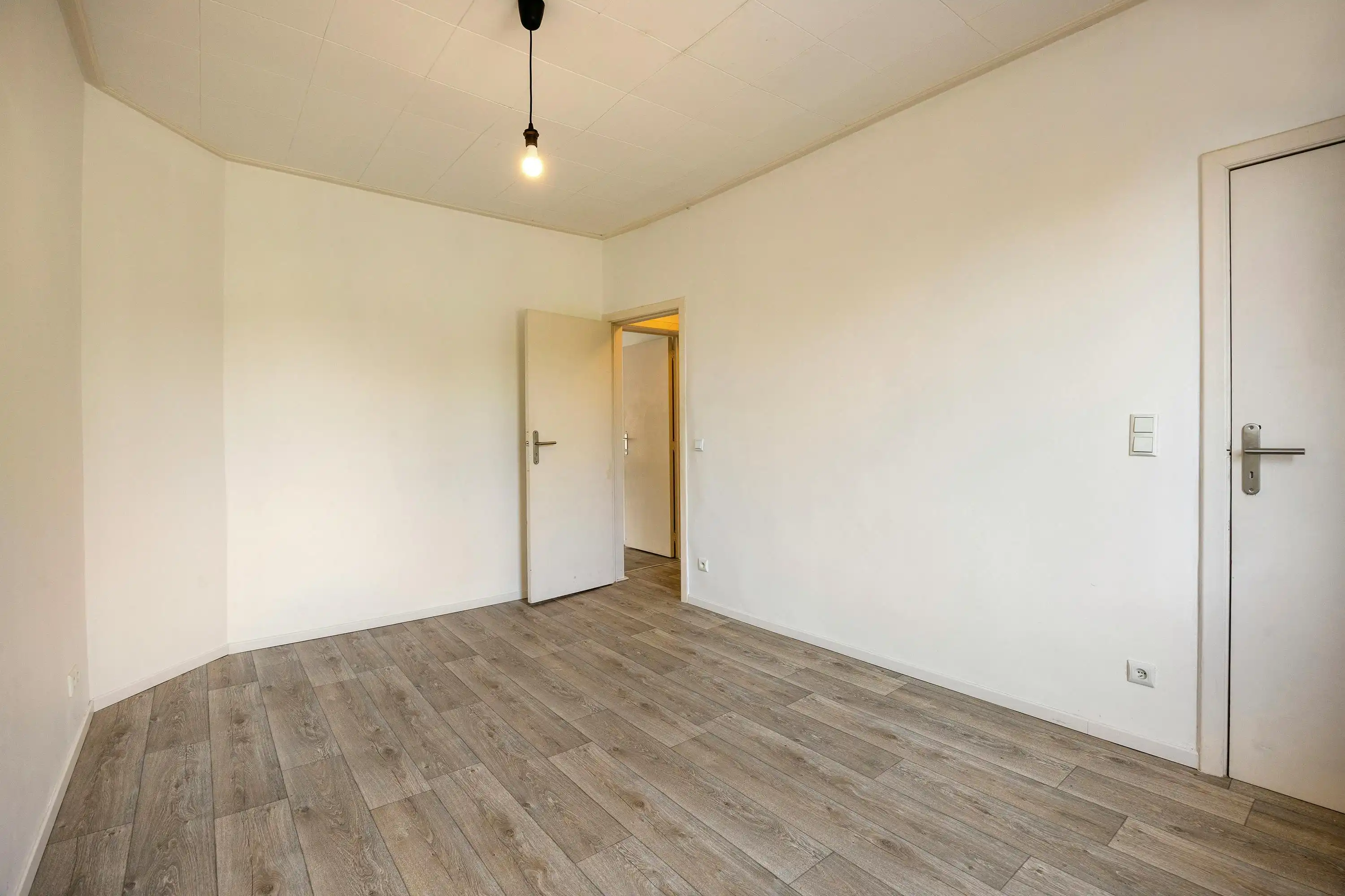 Charmante, instapklare woning met verrassend veel potentieel foto 11