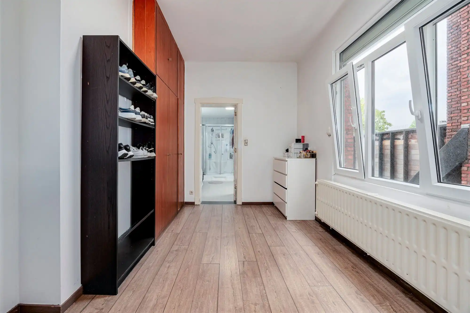 Zeer ruime woning van 415m² met grote tuin in Merksem foto 20
