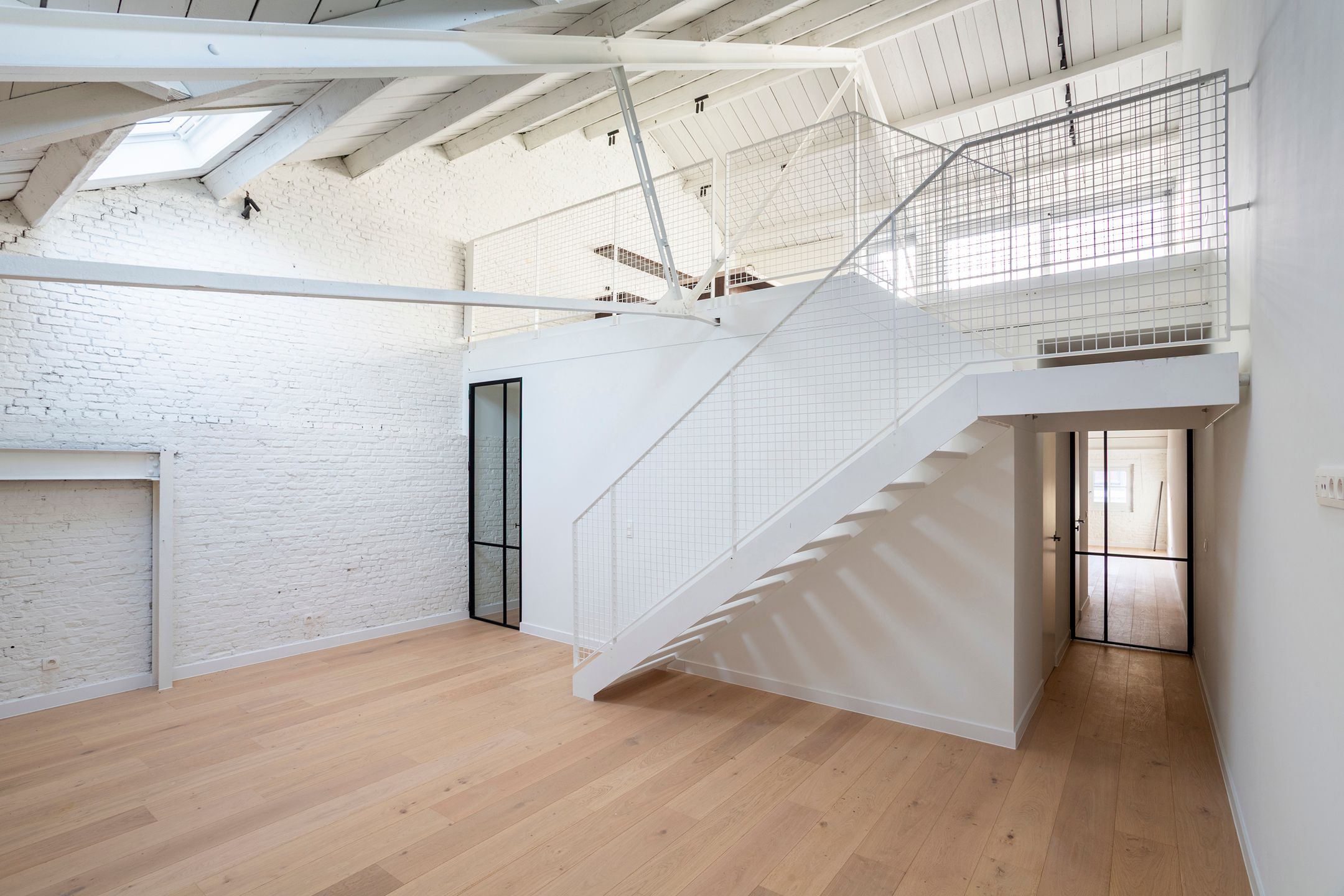 stijlvolle loft met 2 slaapkamers op het Eilandje foto 4