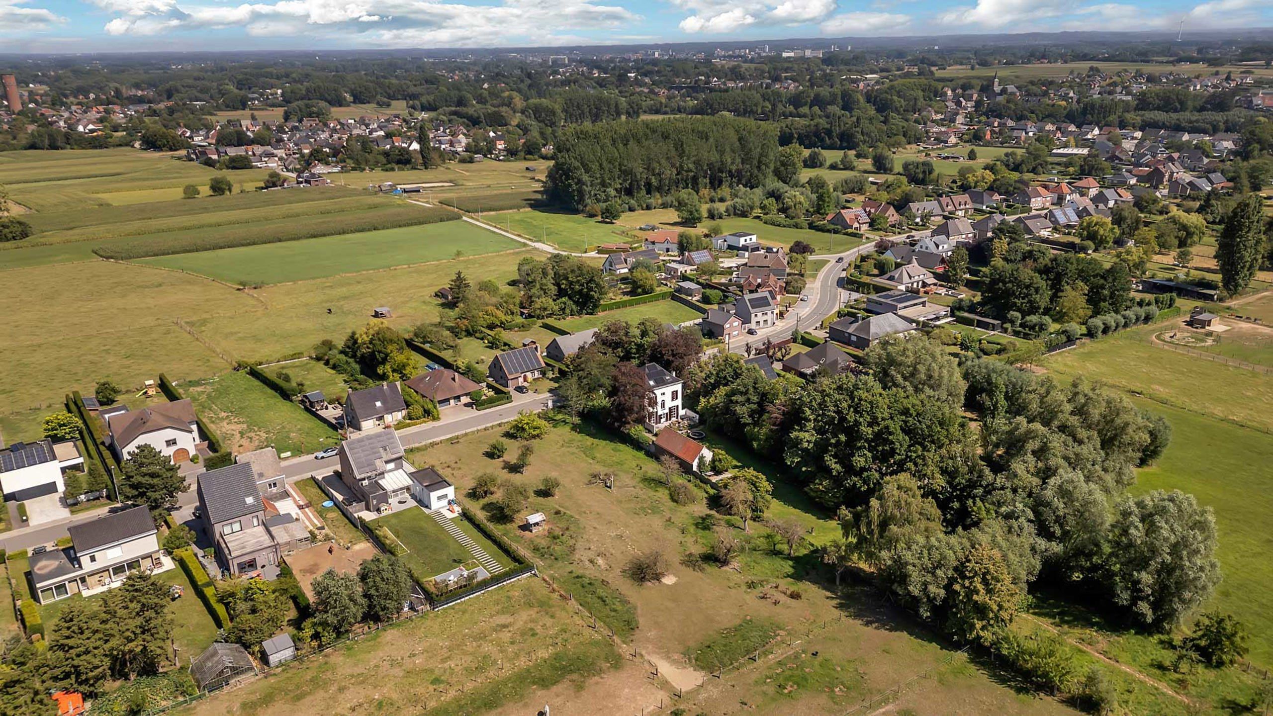 Bouwgrond voor HOB op een rustige en landelijke locatie foto 6