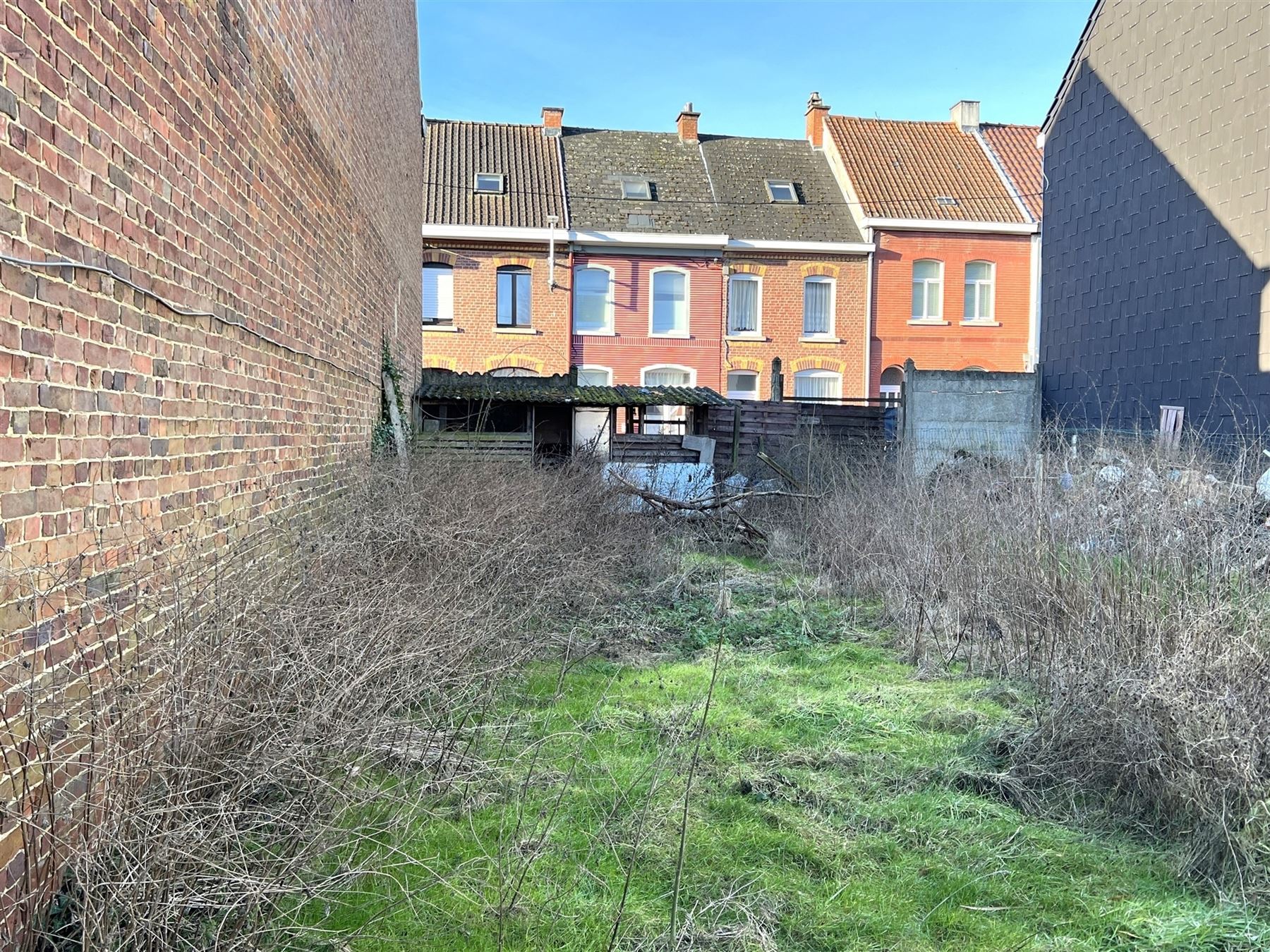 Ruime gezinswoning met 3 slaapkamers en grote tuin  foto 11