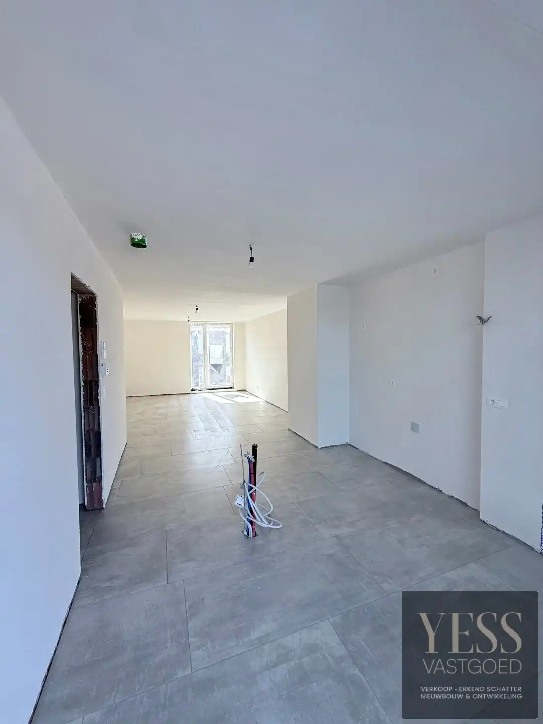 Ruime duplex appartement met 3 slaapkamers en 2 parkings foto 4