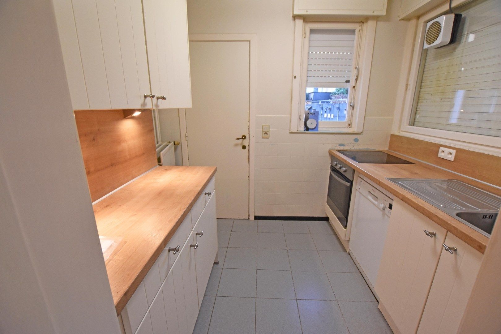 Te renoveren woning op een goede locatie nabij het dorpskern in Oud Knokke foto 3