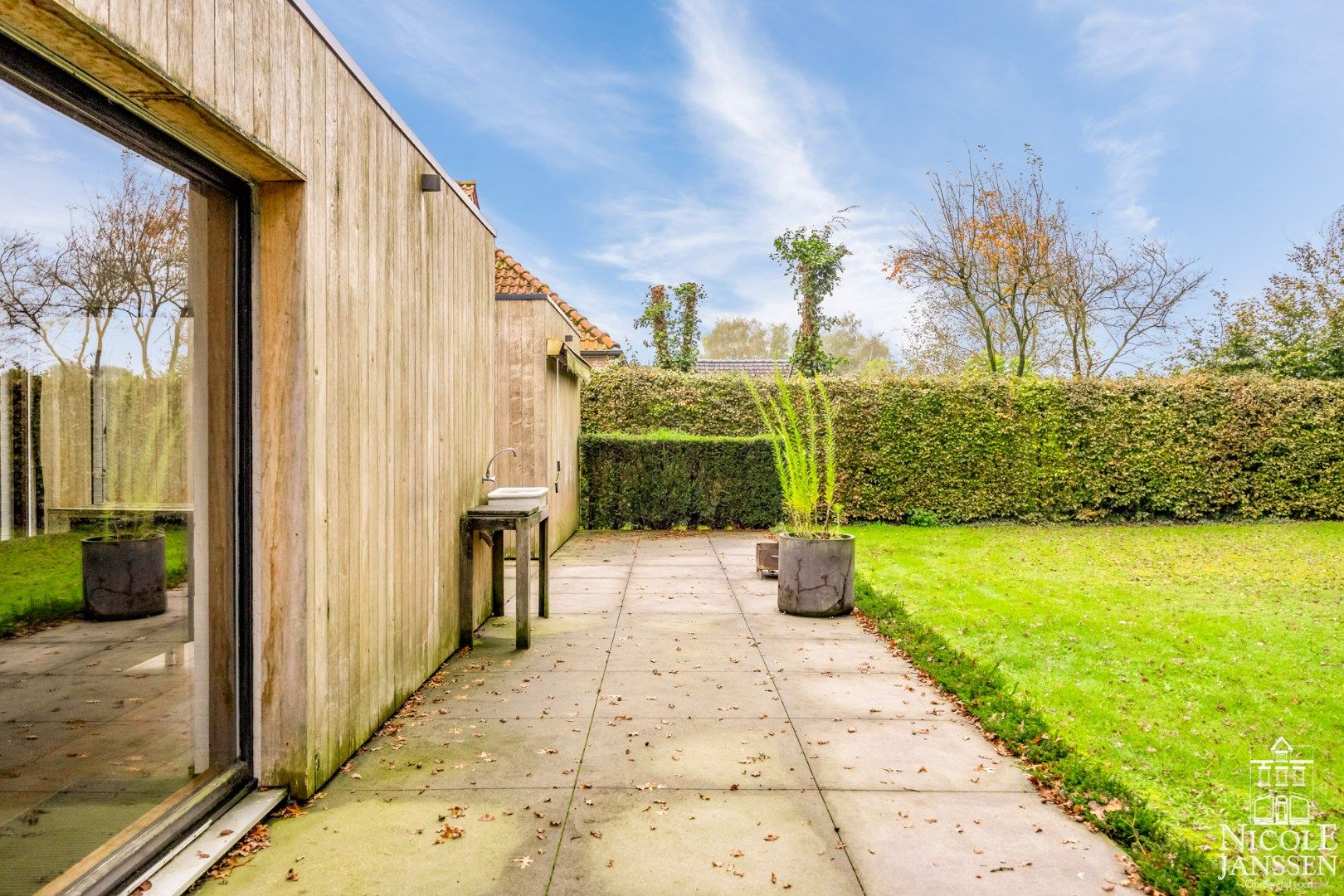 Moderne gezinswoning met mooi terras en vrij uitzicht aan voor- en achterzijde foto 33