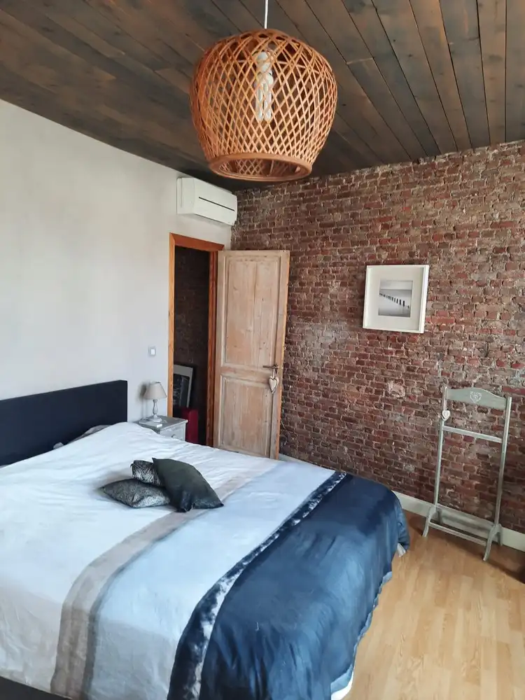 Op steenworp van Brugge centrum, INSTAPKLAAR CHARMANT ENERGIEZUINIG RUIM BURGERHUIS met MOOIE GROTE TUIN , 3 SLPKS en 3  badkamers foto 15
