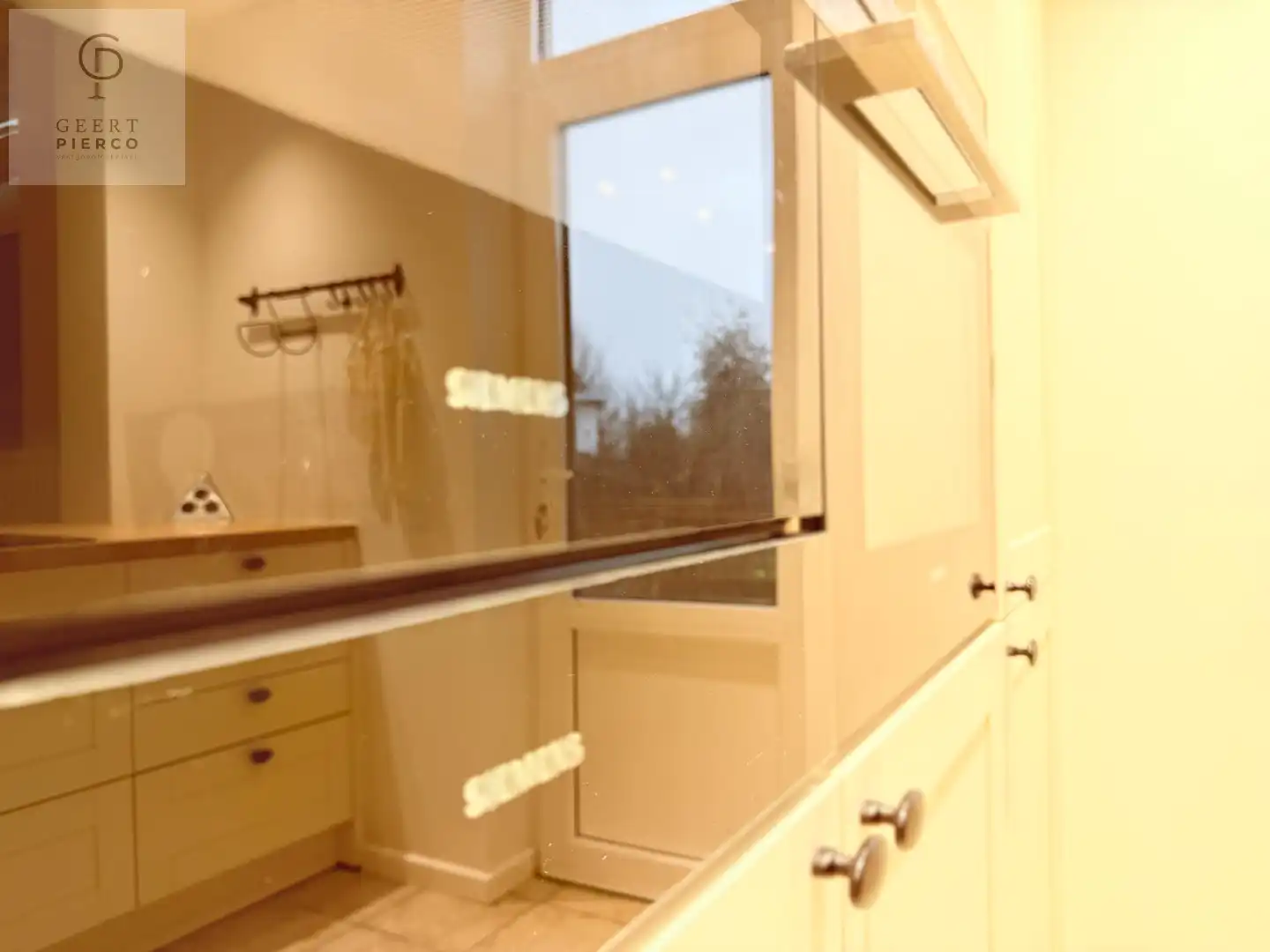 Knappe woning die meteen aanvoelt als thuiskomen foto 13