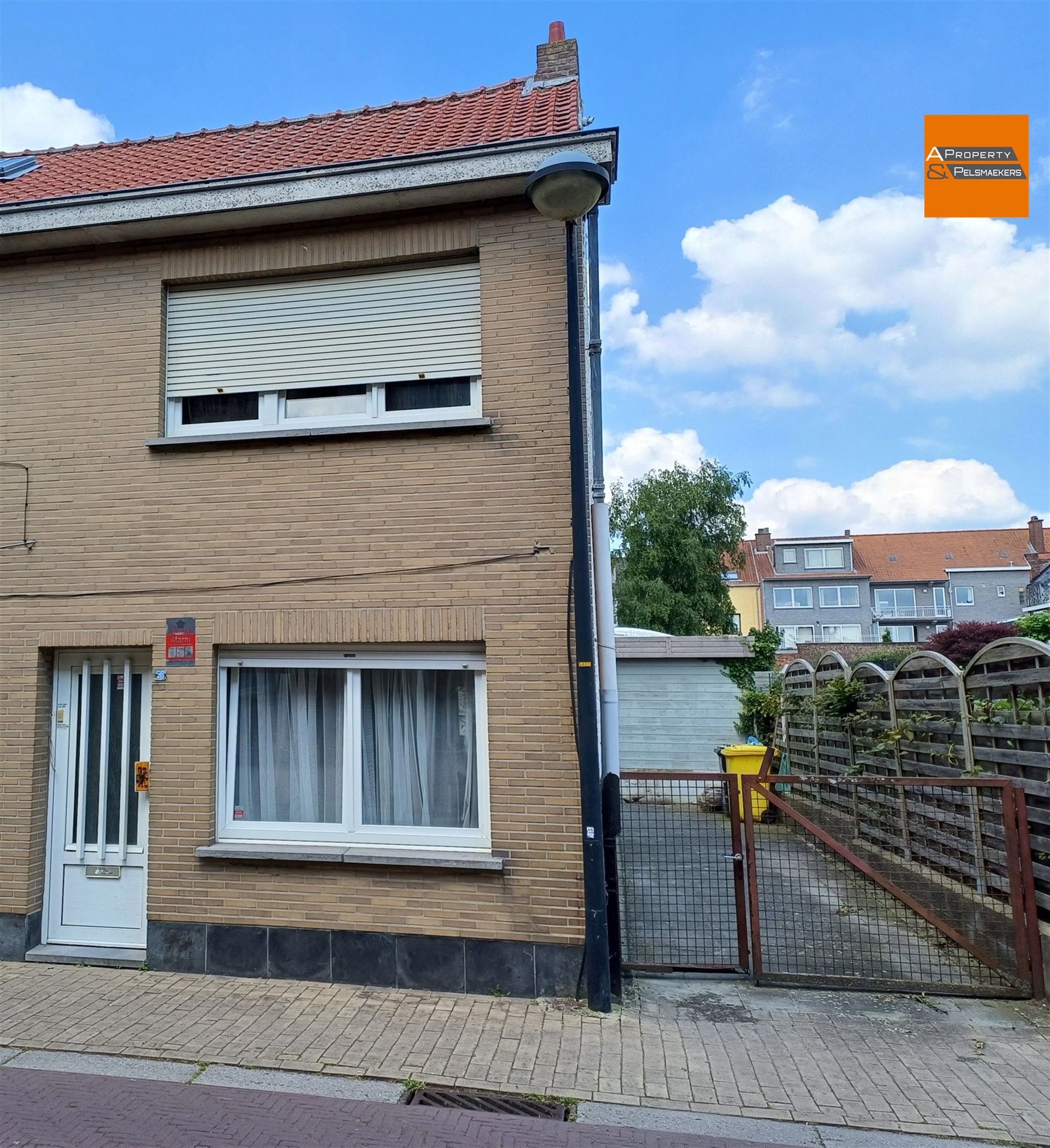 ()=>{if(producerUpdateValueVersion(node),producerAccessed(node),node.value===ERRORED)throw node.error;return node.value} Kerkstraat 58 - 1930 ZAVENTEM