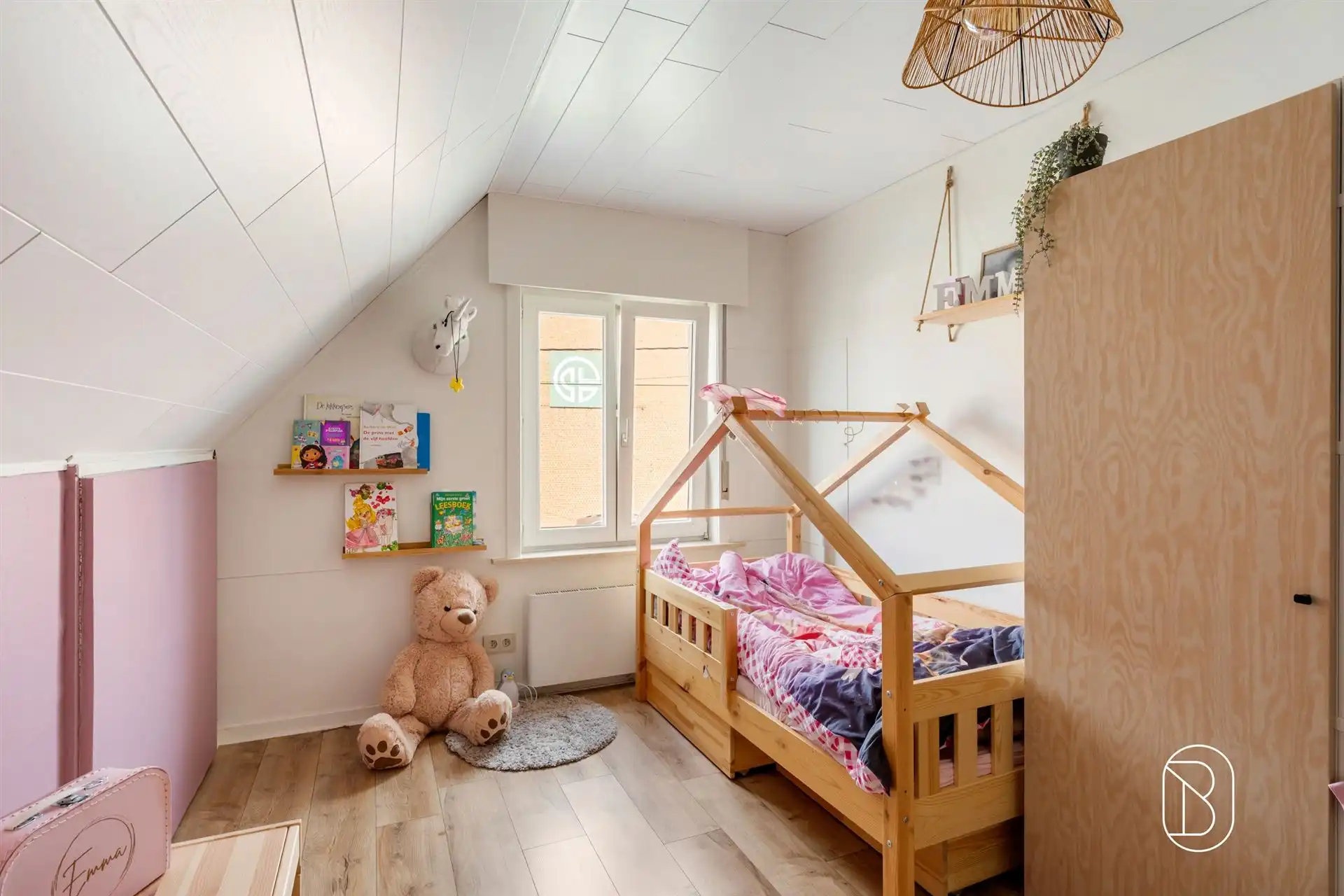 Ruime alleenstaande woning met 4 SLK op 991 m²! foto 21