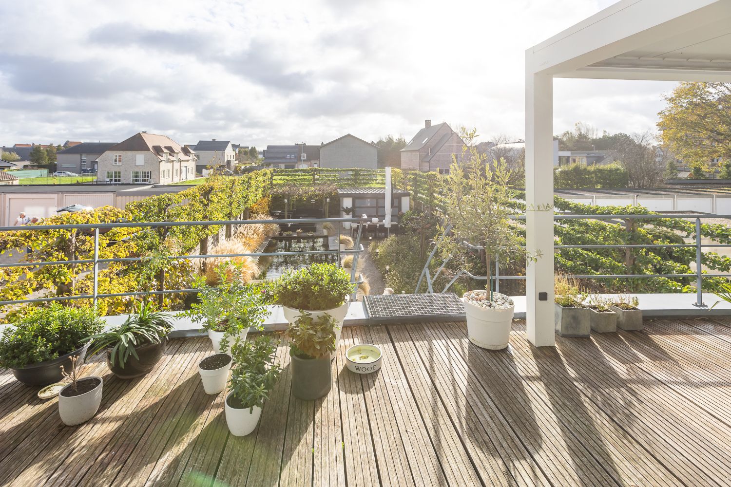 Moderne woning met handelsruimte op commerciële ligging! foto 43