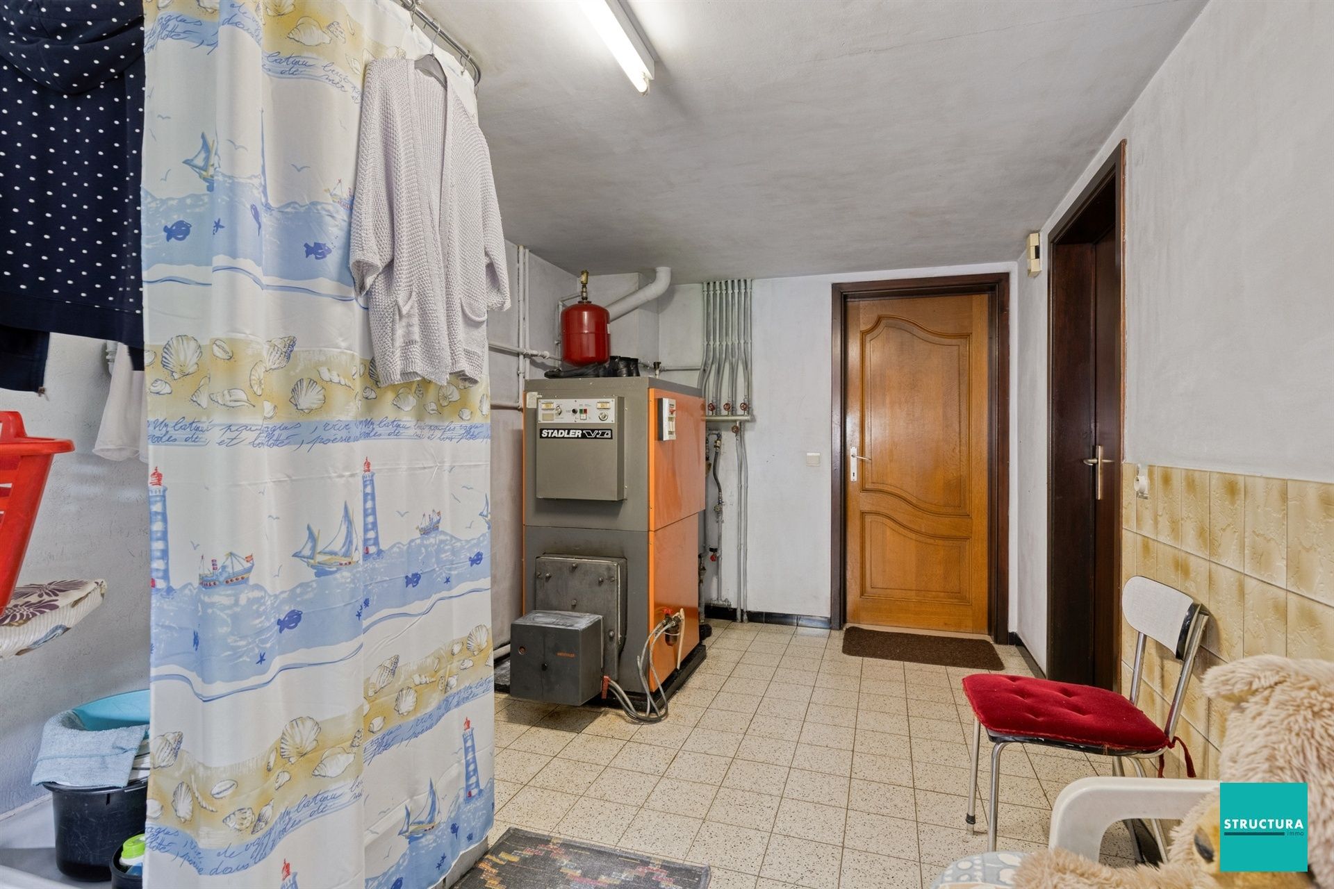 Ruime woning met 3 kamers, garage en tuin nabij centrum Merchtem foto 23