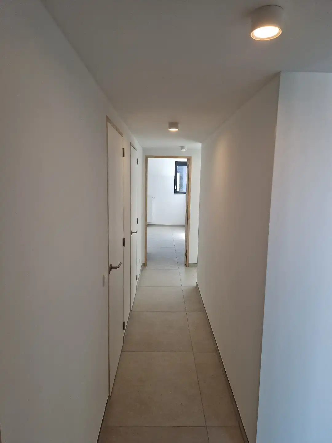 Nieuwbouwappartement met lateraal zeezicht te huur in Nieuwpoort-Bad foto 10
