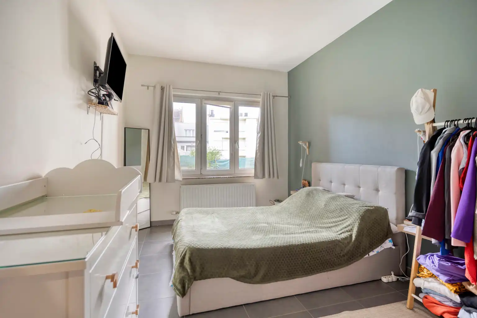  instapklaar 1-slaapkamerappartement met ruim terras foto 10