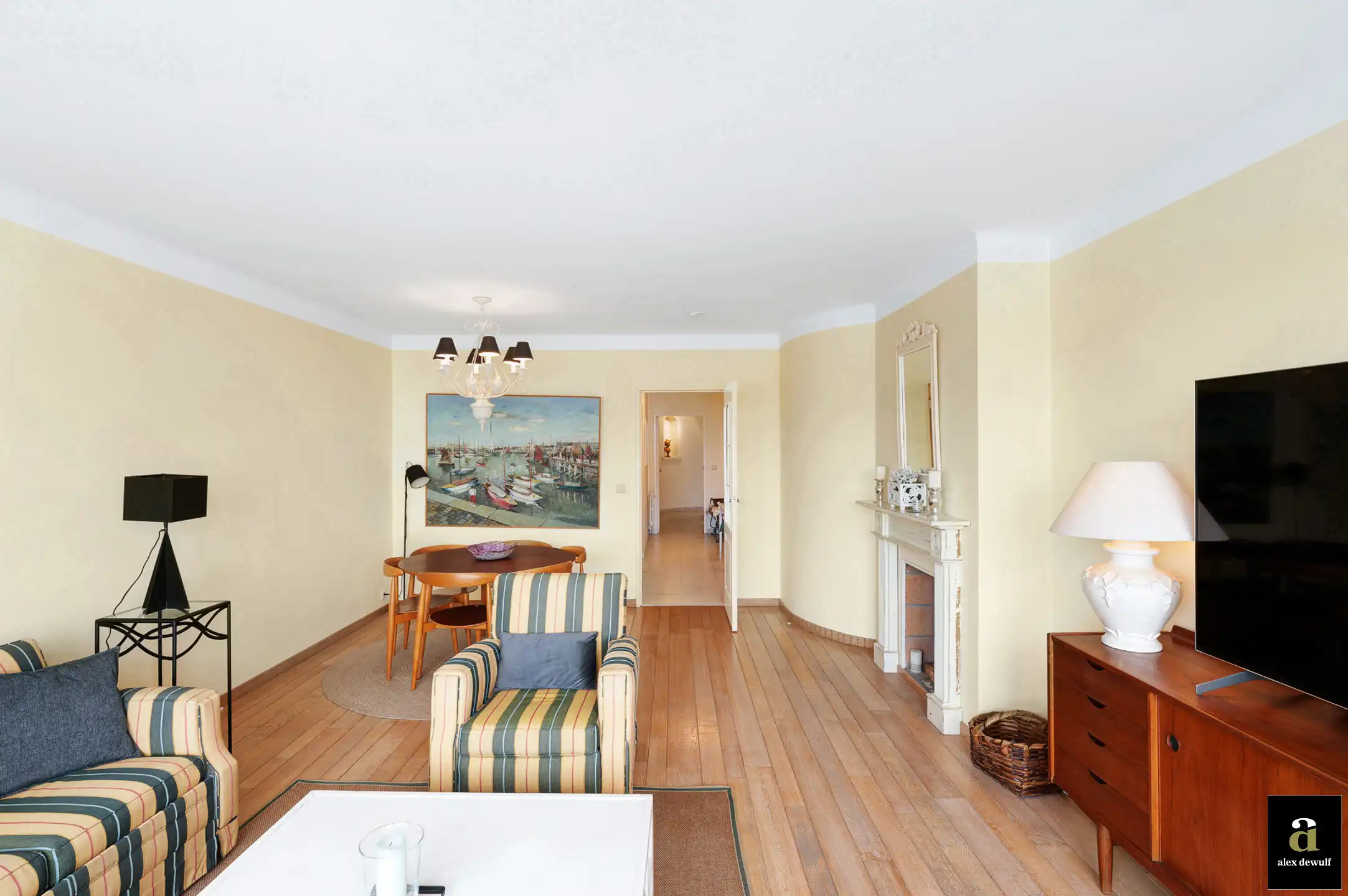 Ruim appartement met zijdelings zeezicht, gelegen vlak bij het Casino Knokke. foto 9