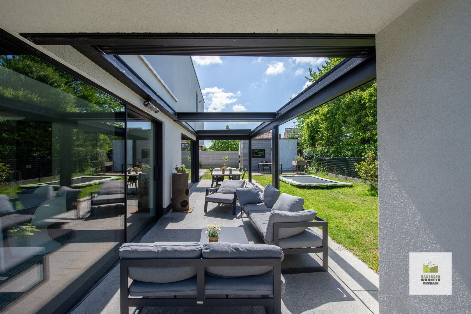 Exclusieve moderne en energiezuinige villa op 950m2 te centrum Wingene foto 32