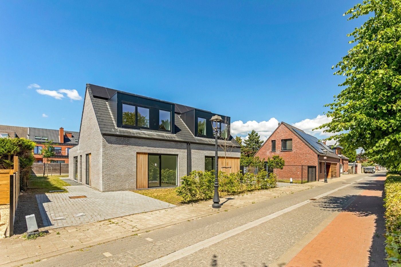 Rustig gelegen nieuwbouwwoning met 3 slpk. en toffe tuin foto 25