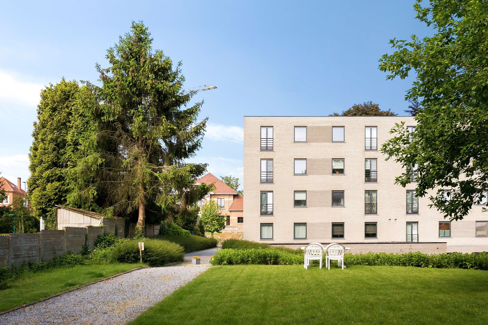 Appartement met 2 slaapkamers + 2 garageboxen + kelder foto 9