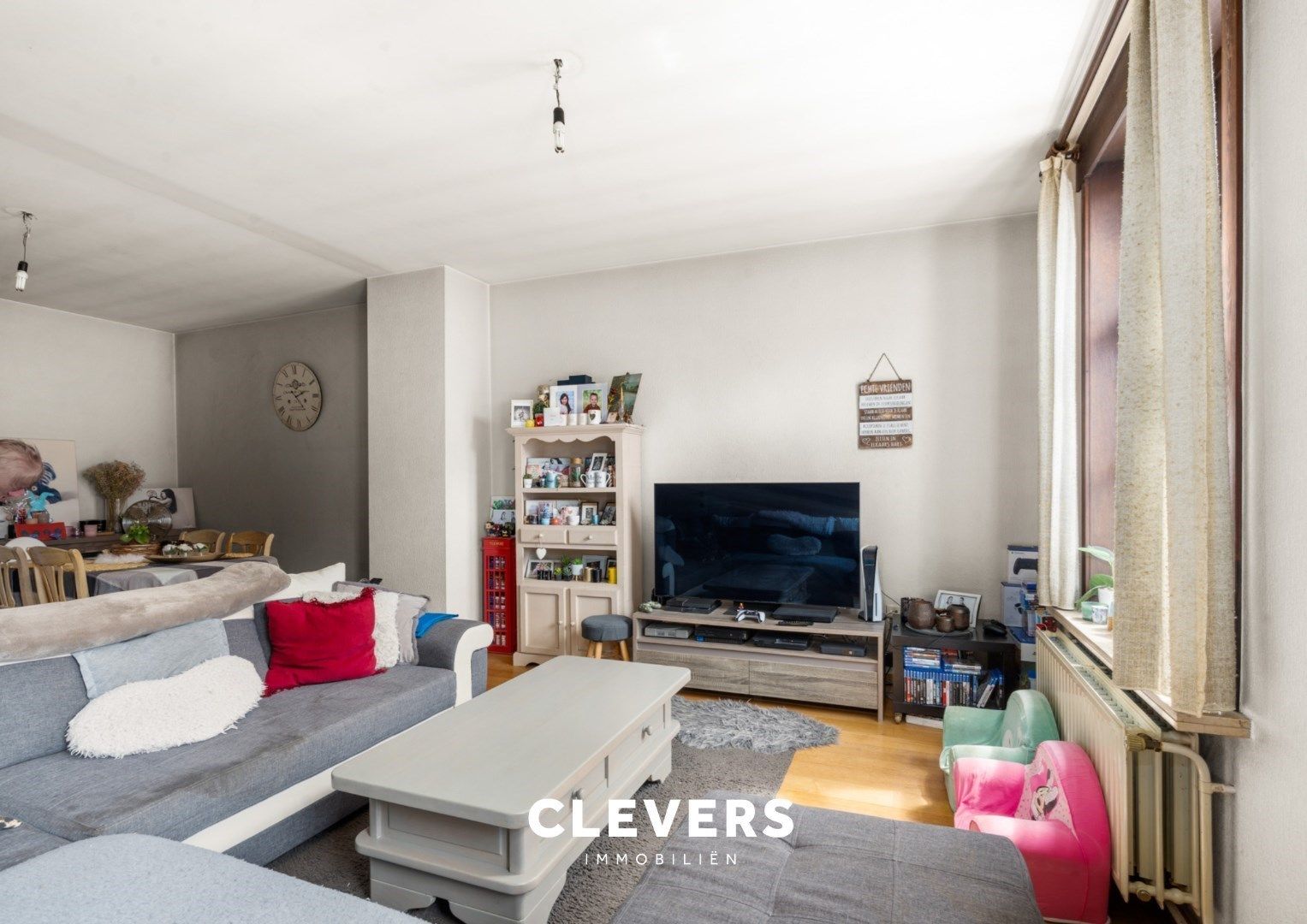 Zéér ruim en energiezuinig (B-label) appartement met 3 slaapkamers foto 7