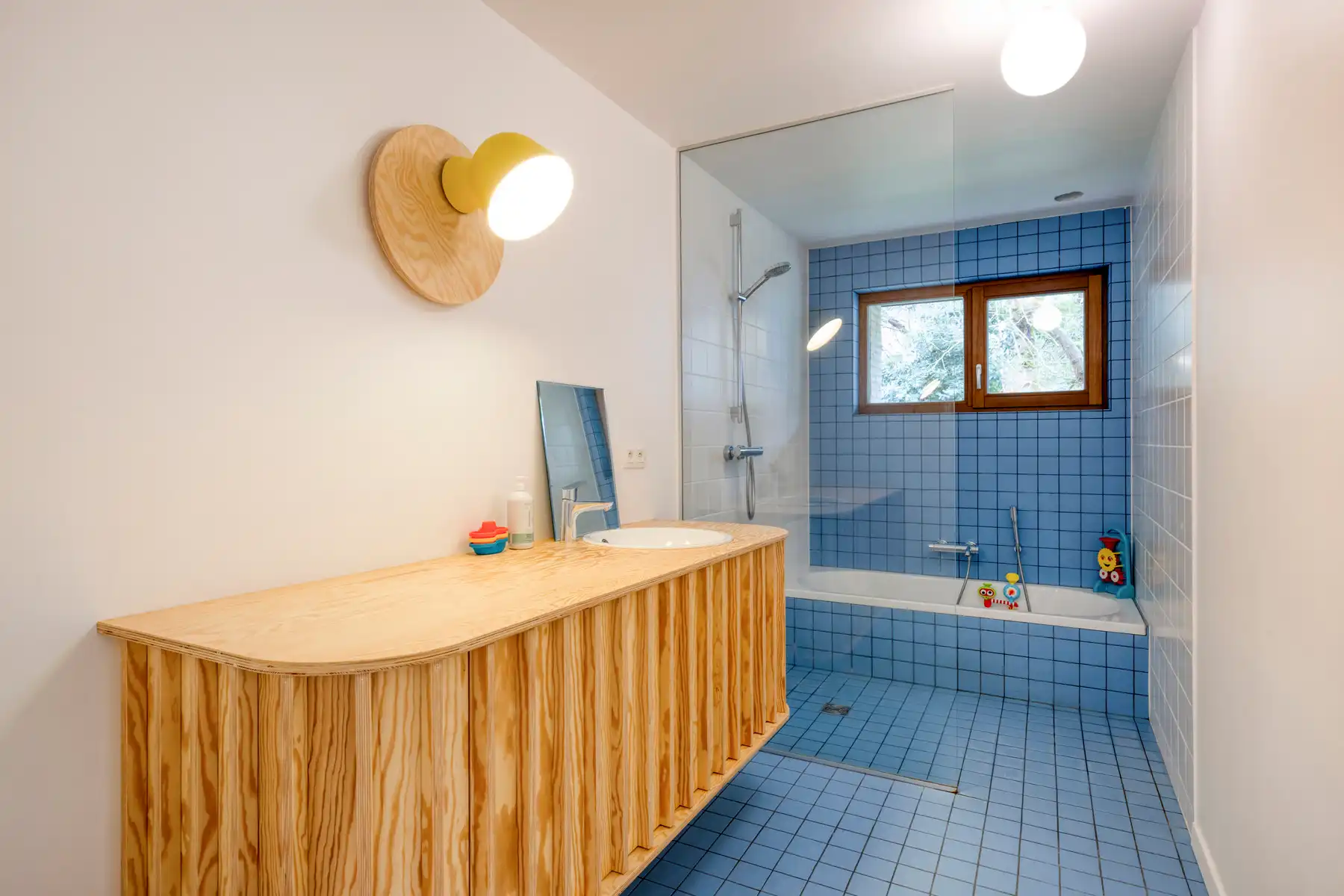 Ruime villa in een groene omgeving foto 21