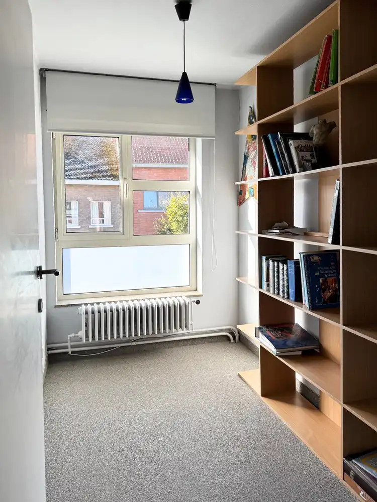 Degelijke woning met 3 slaapkamers gelegen in de rustige, aangename Beukenstraat. foto 18