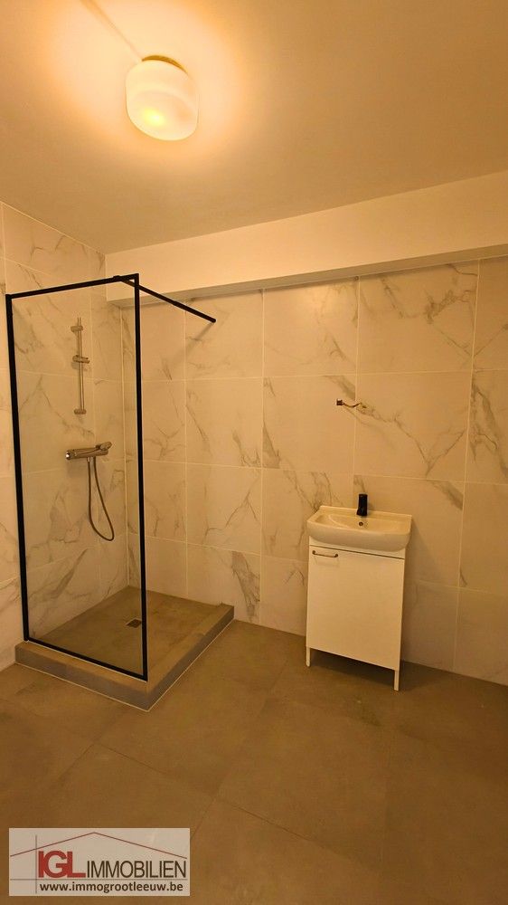 Ruim 2-kamer appartement van 112 m² dichtbij Scheutbospark foto 7