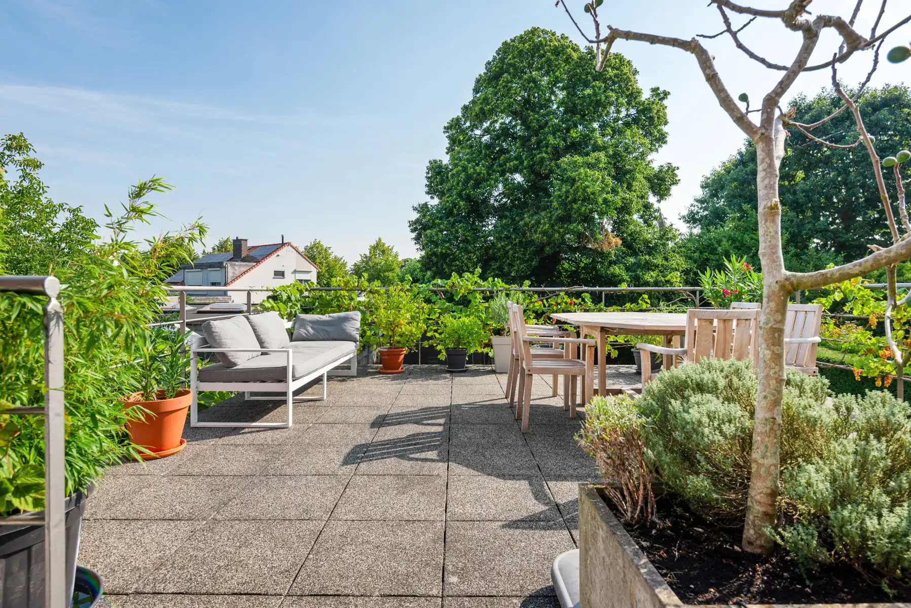 Ruime instapklare beletagewoning met bijna 250 m² bewoonbare oppervlakte, rustgevende tuin én dakterras foto 36